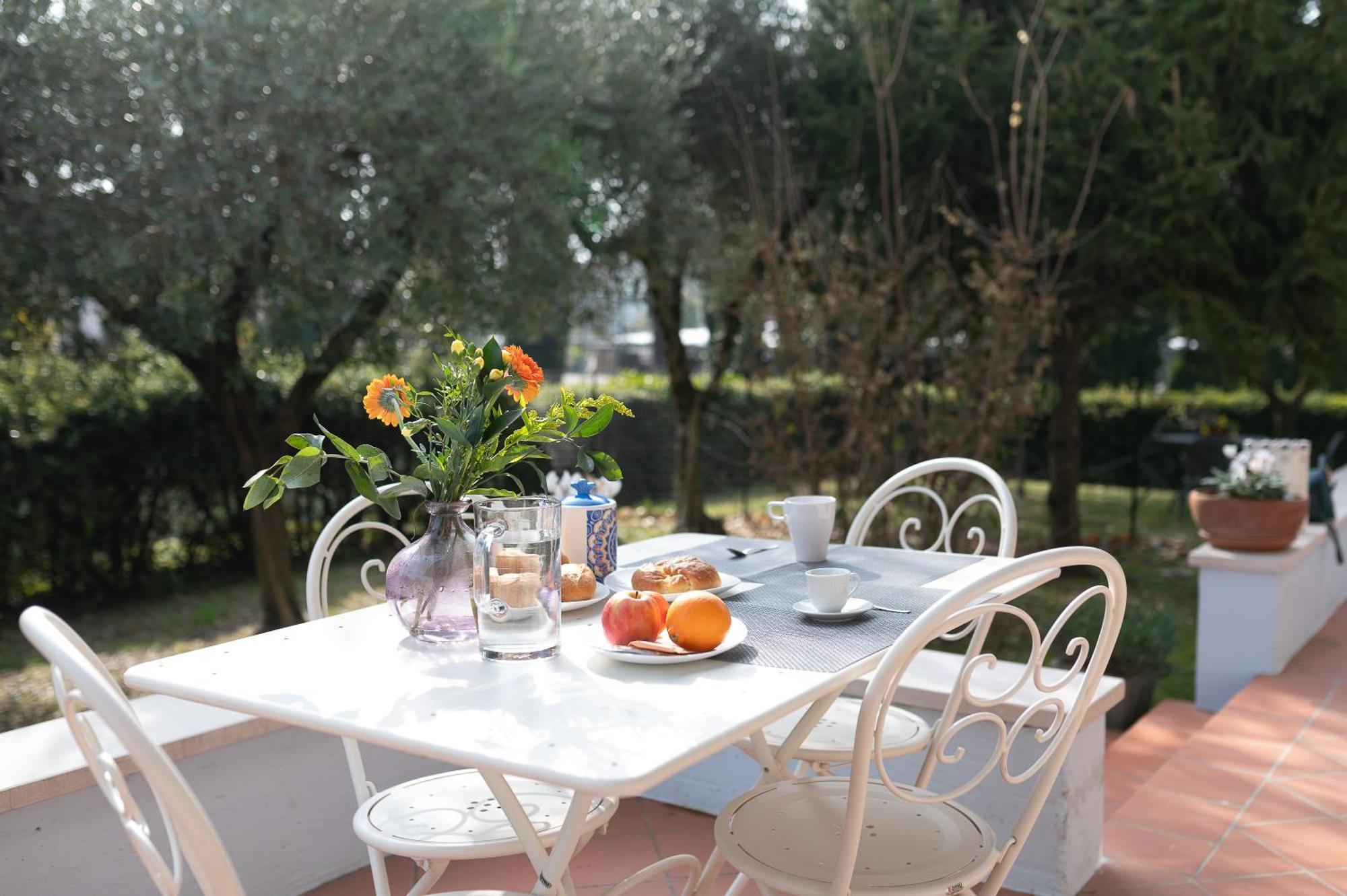 Canevon Suite Apartment Bardolino Exterior foto