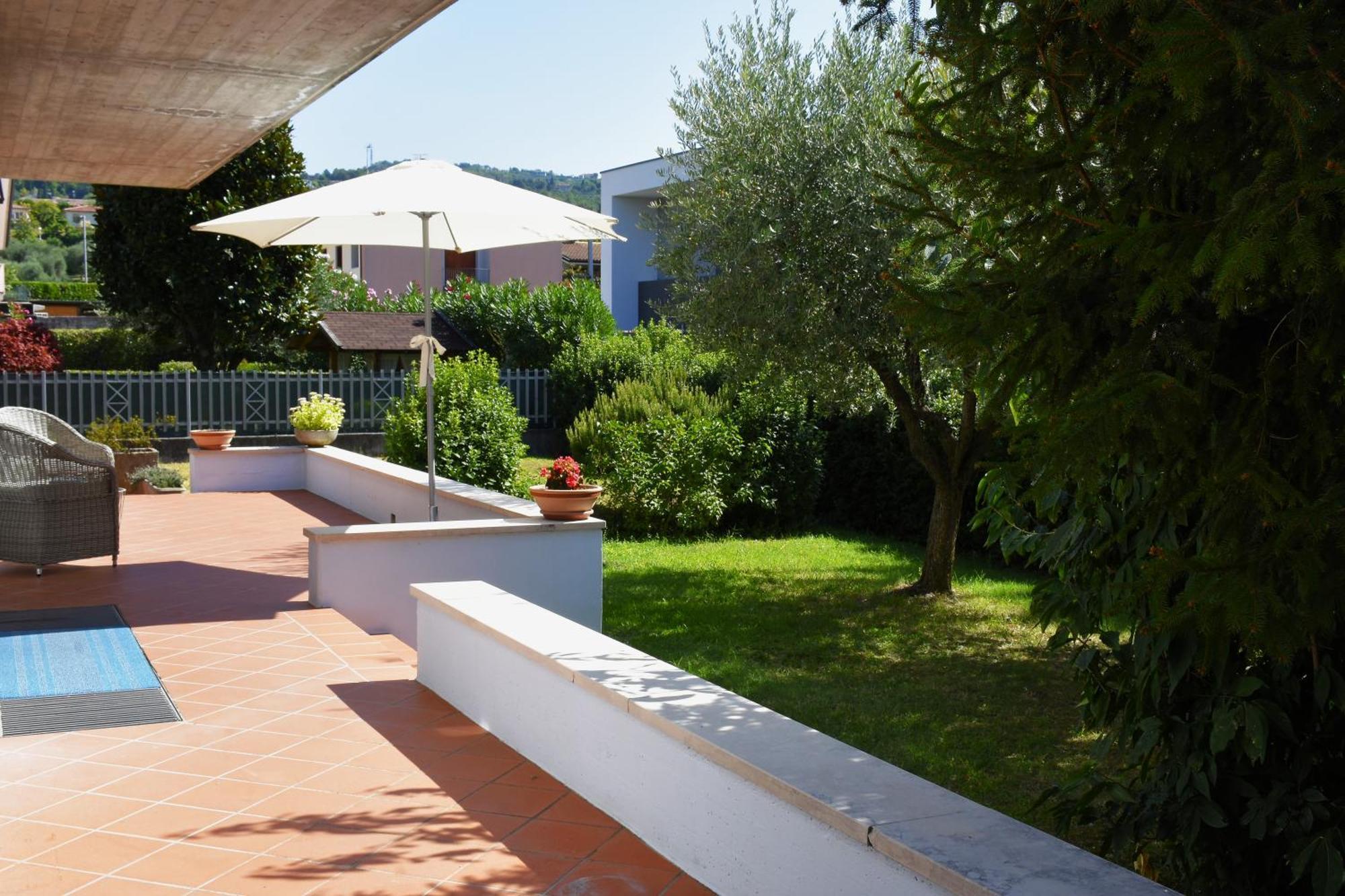 Canevon Suite Apartment Bardolino Exterior foto